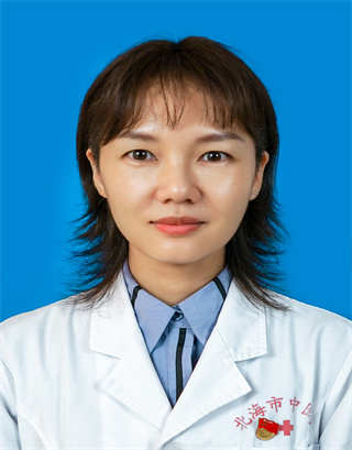 彭  迪​