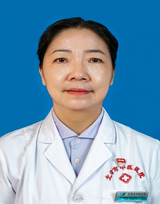 吴  文